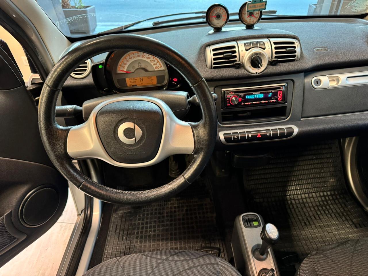 Smart ForTwo 1.0 70 cv MHD coupé White Tailor Made