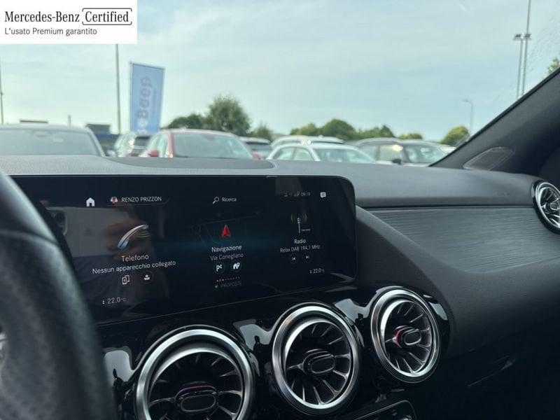 Mercedes-Benz GLA 200 D PREMIUM AUTO