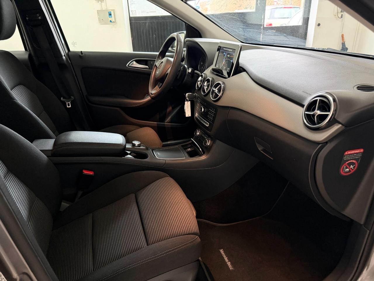 Mercedes-benz A 160 d Automatic Premium OK NEOPATENTATI EURO 6
