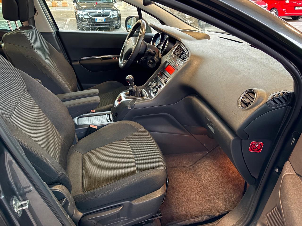 Peugeot 5008 2.0 HDi 150CV 7 posti - euro5 2010