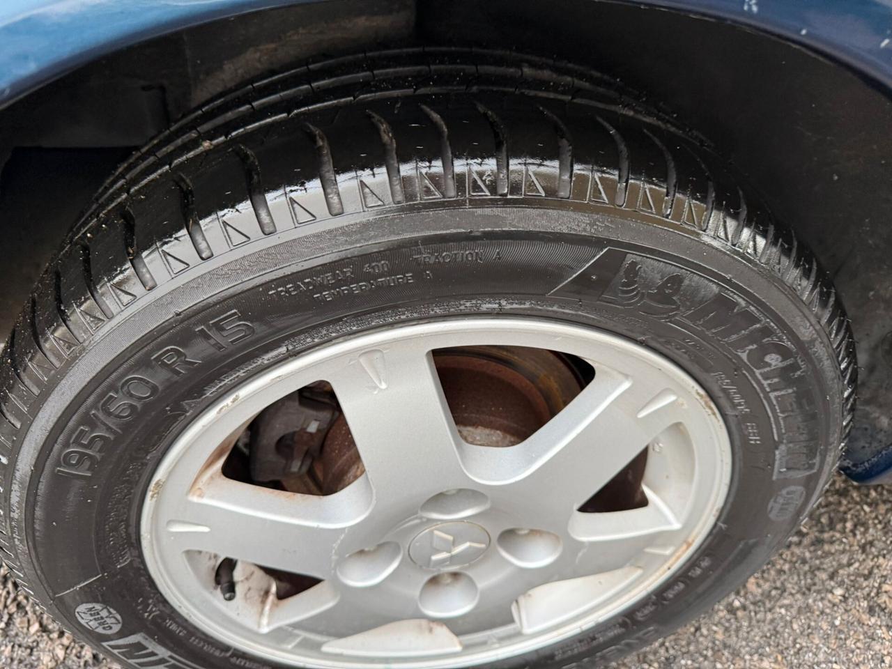 Mitsubishi Lancer 1.6 Benz. S.W. Comfort