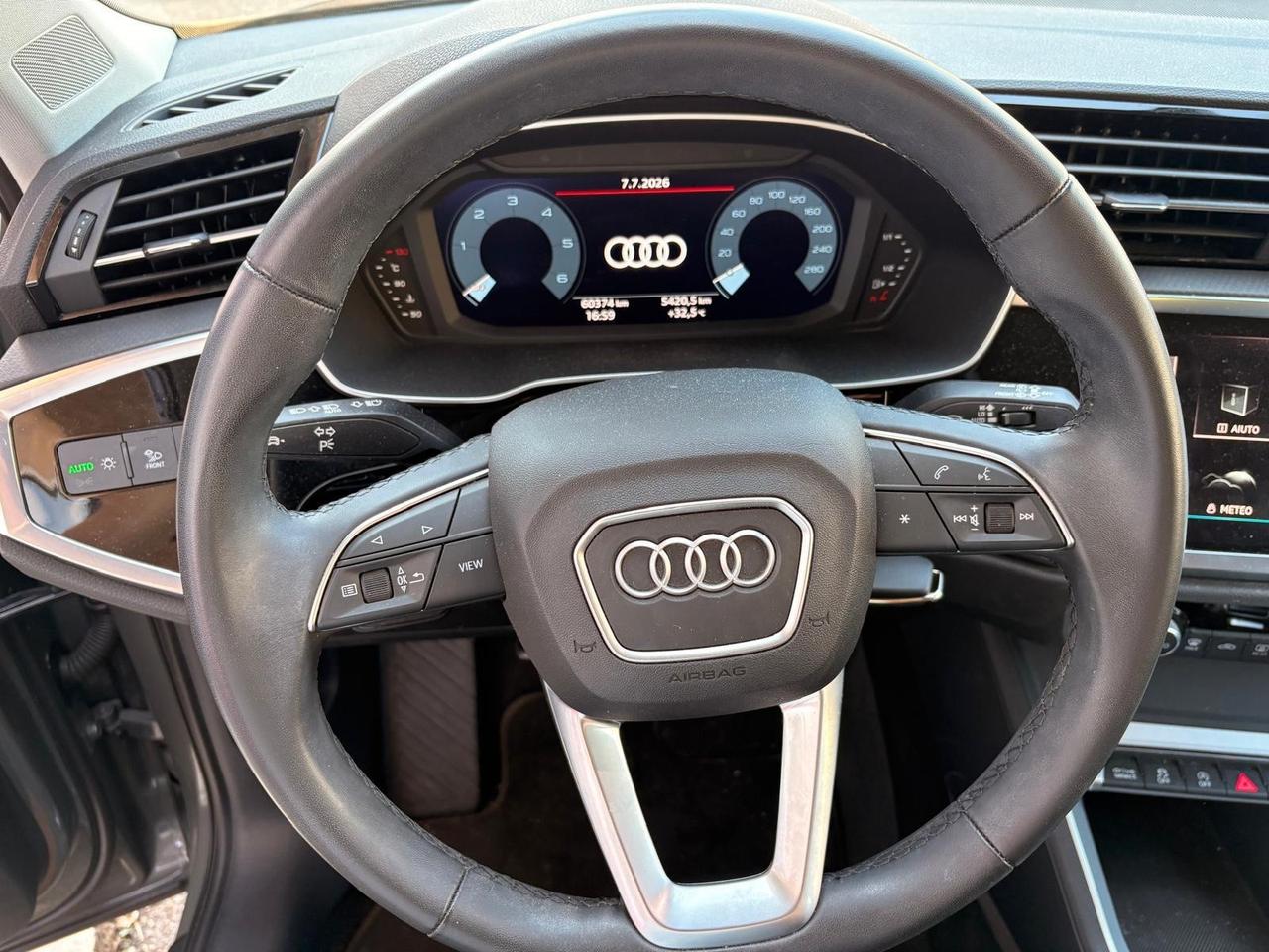 Audi Q3 SPB 35 TDI quattro S tronic Business Plus