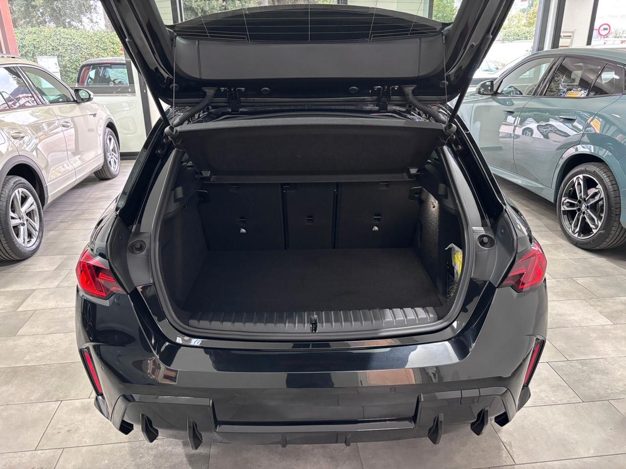BMW 118D M-SPORT TETTO-NAVI-LED