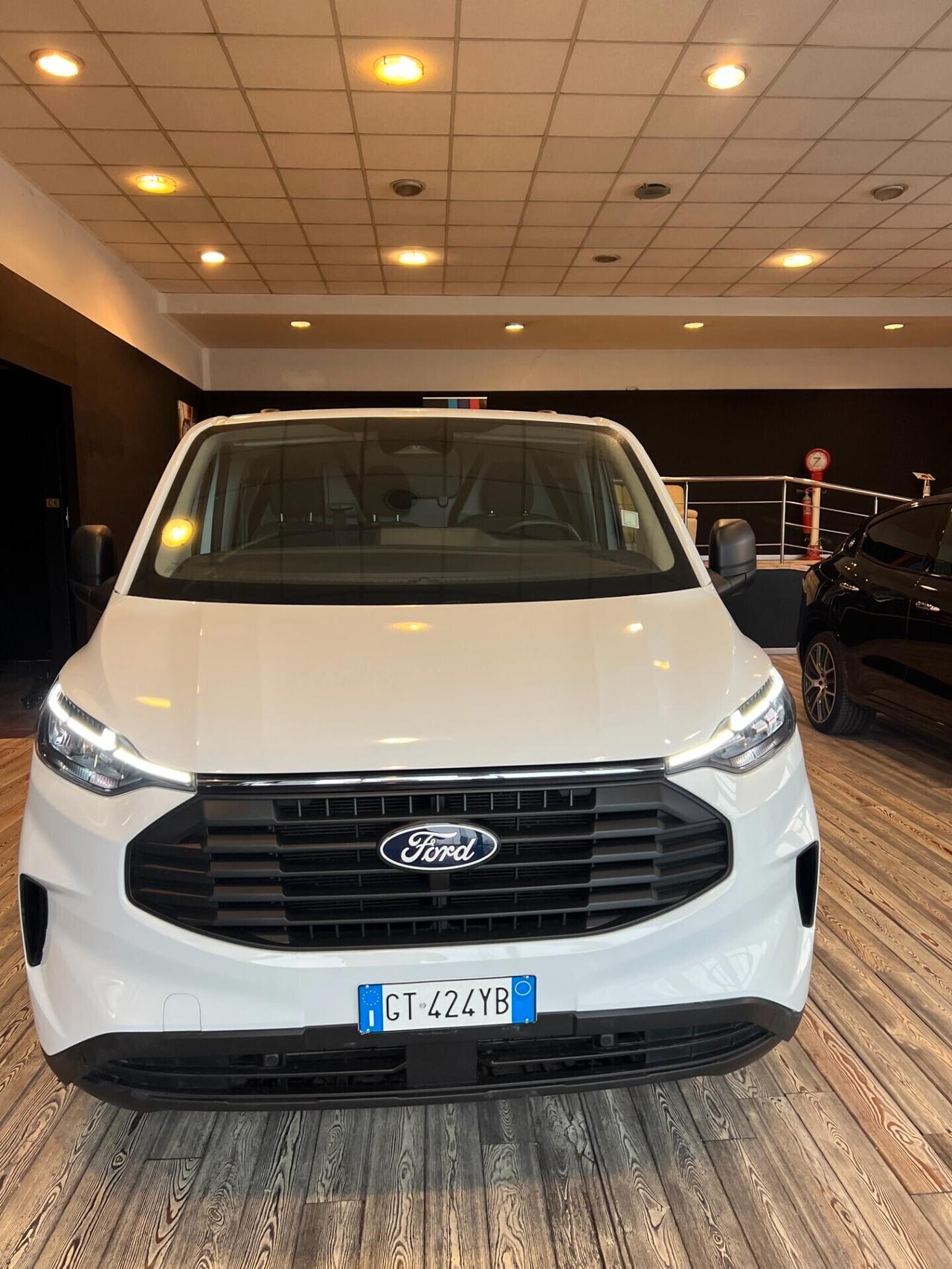 FORD TRANSIT CUSTOM PASSO LUNGO / UNICO PROPRIETARIO