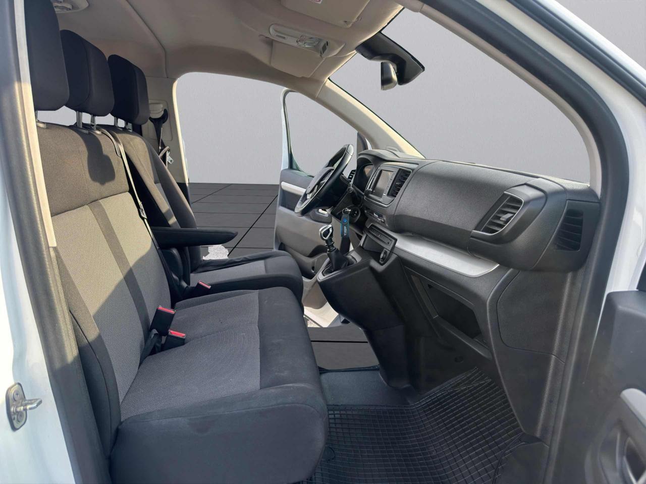 Peugeot Traveller BHDi 120CV STANDARD L1H1 9 POSTI-DOPPIO CLIMA-NAVI