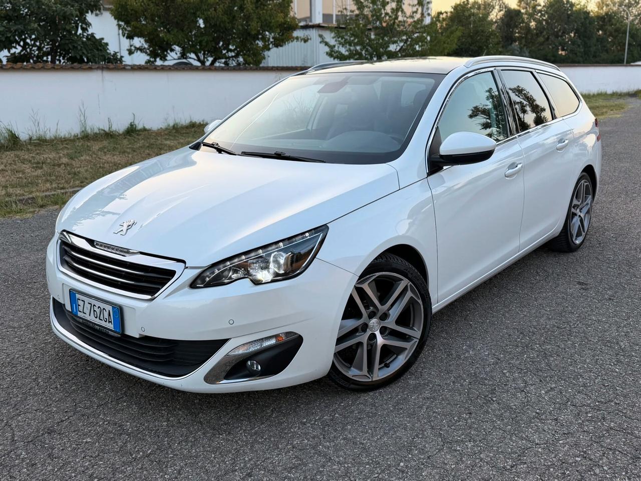 Peugeot 308 sw 1.6 HDi Full Opzionale