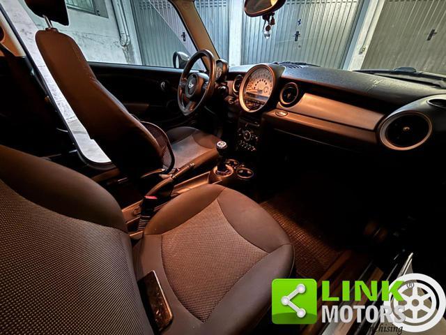 MINI One 1.6 One (55kW)