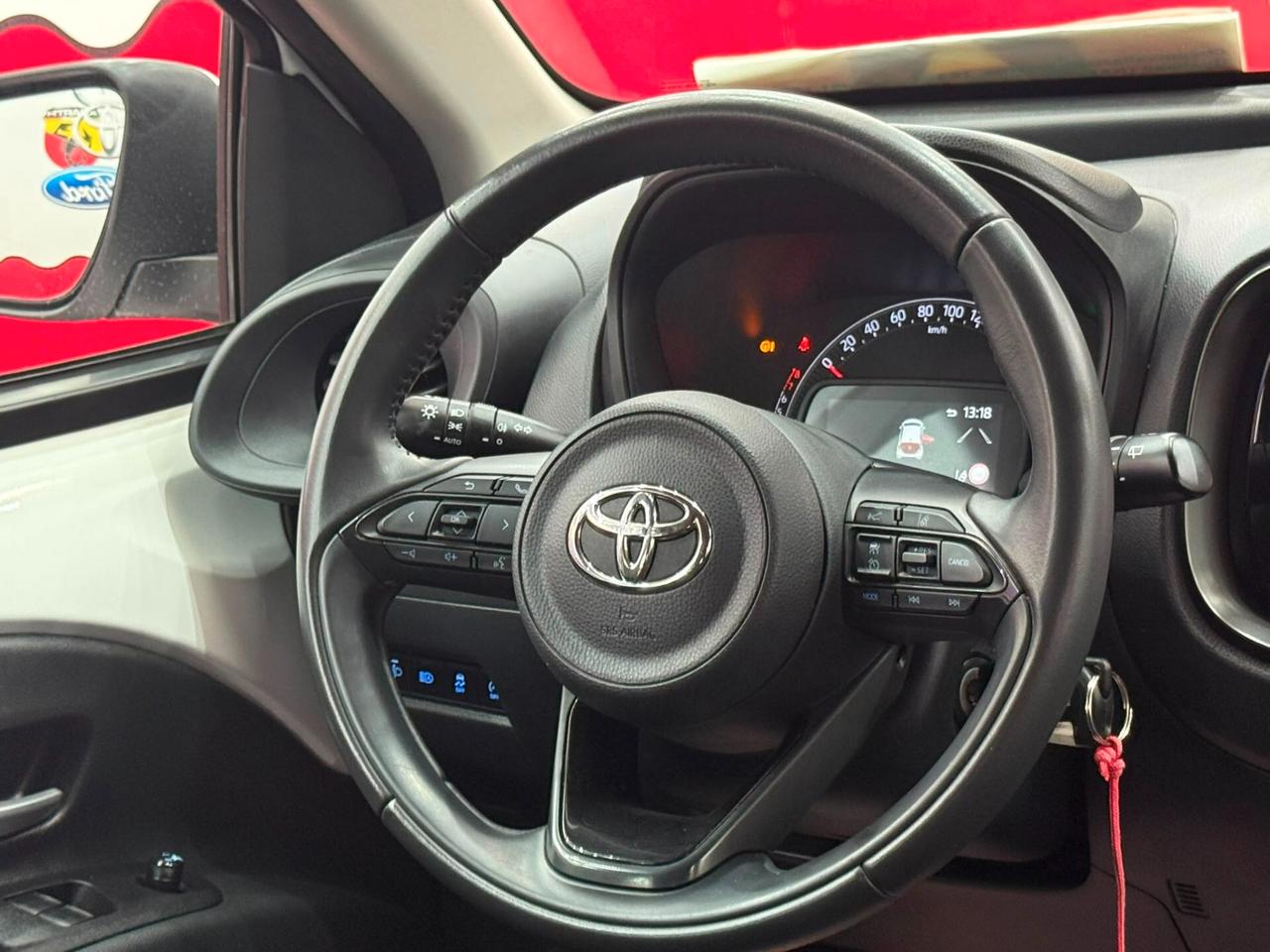 Toyota Aygo X 1.0 72cv 5 porte Lounge - 2023