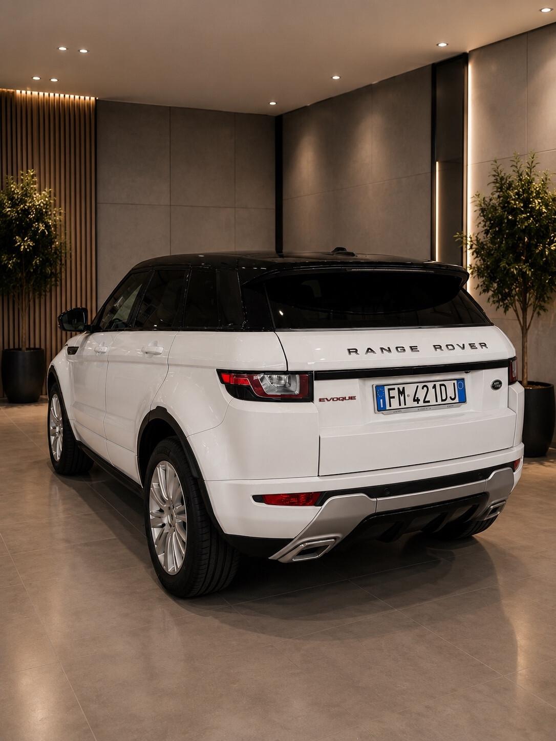 Land Rover Range Evoque 2.0 TD4 150 CV 5p. SE Dynamic