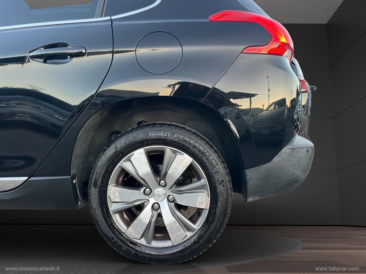 PEUGEOT 2008 1.6 e-HDi 115 CV S&S Allure