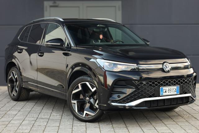 VOLKSWAGEN Tiguan 2.0 TDI 150 CV DSG R-Line