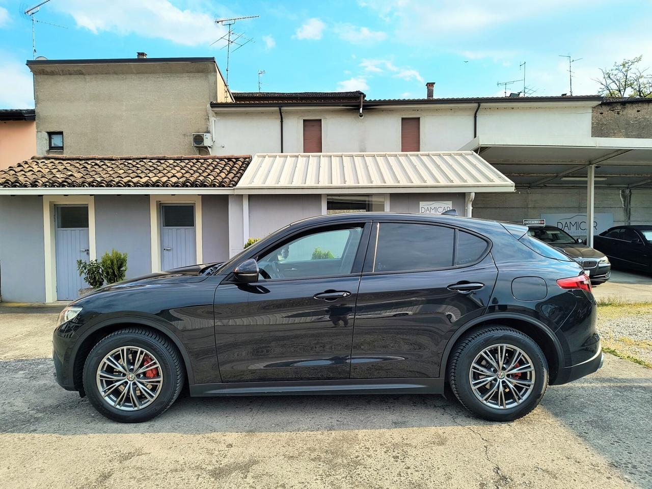 Alfa Romeo Stelvio 2.2 Turbodiesel 190 CV AT8 RWD Business