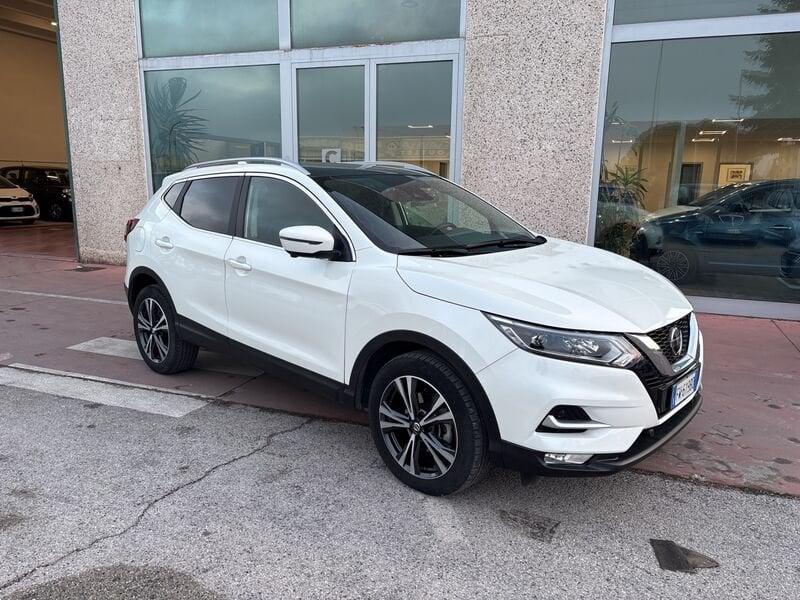 Nissan Qashqai 1.5 dCi N-Connecta