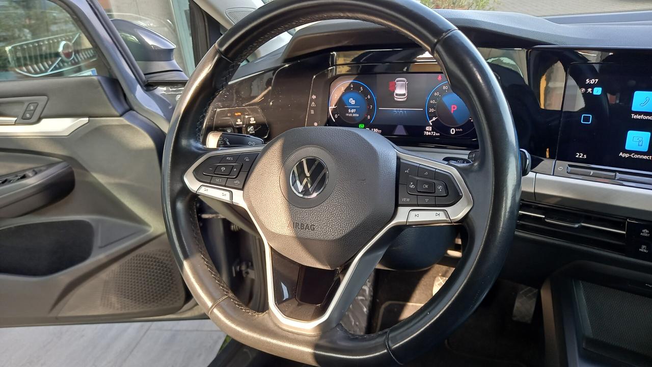 Volkswagen Golf 1.0 eTSI EVO DSG Life