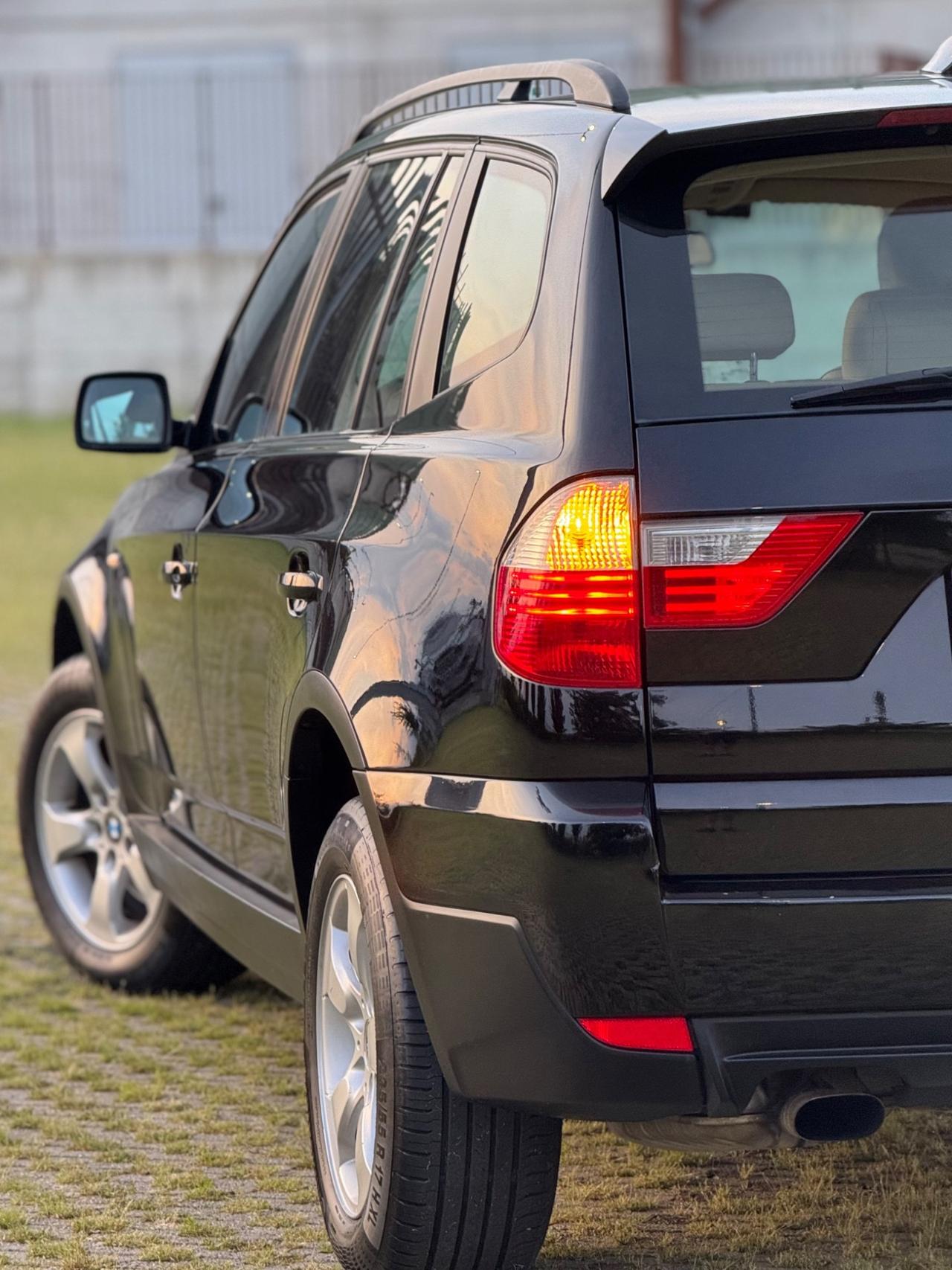 Bmw X3 2.0d cat Futura