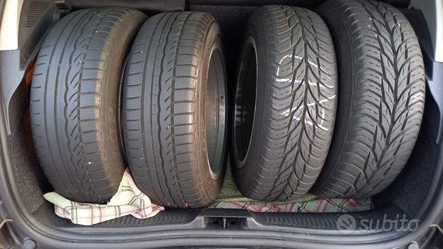 RENAULT Clio 1.2 16V 5 porte Le Iene