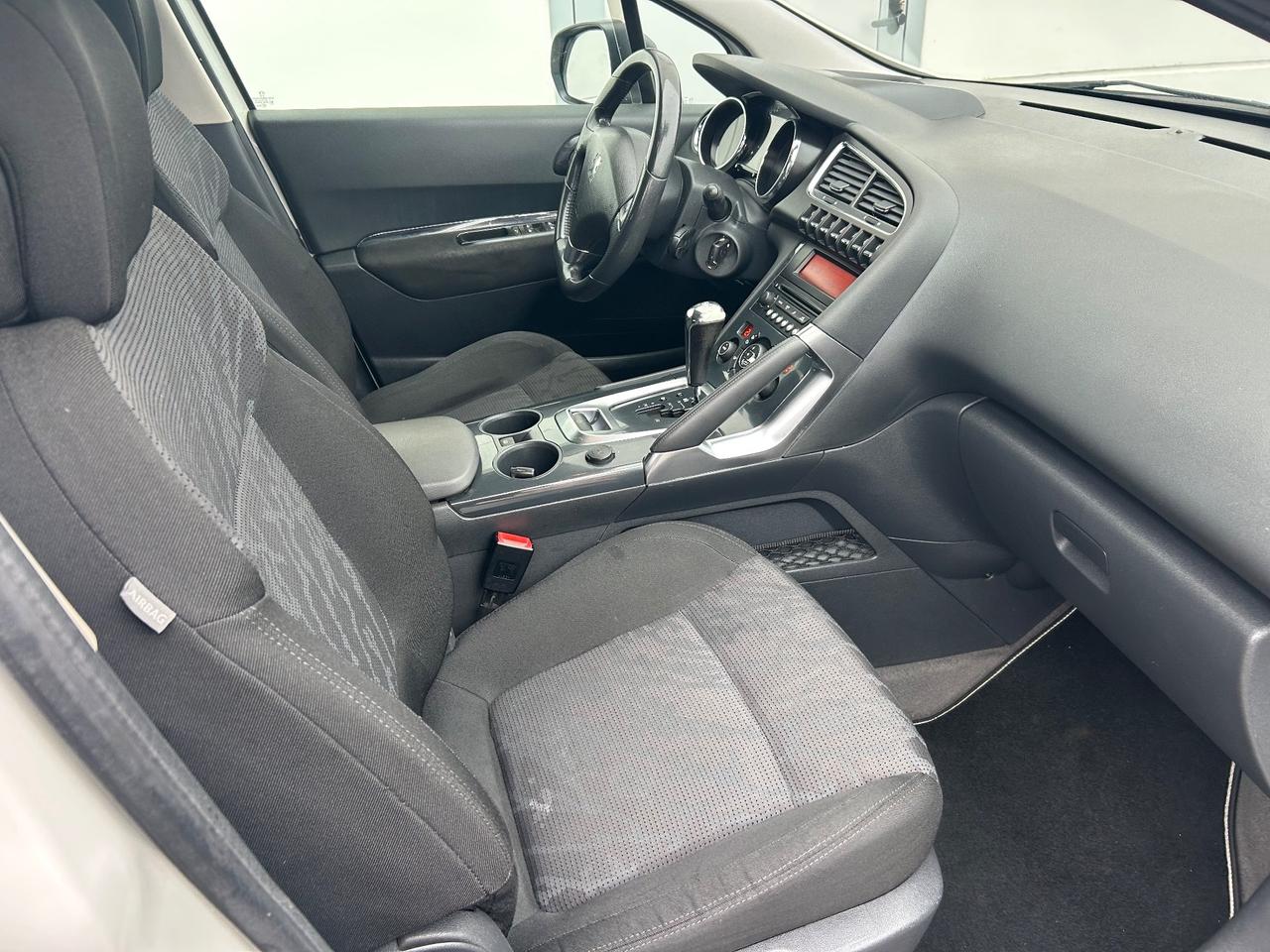 Peugeot 3008 2.0 HDi 163CV aut. Outdoor automatica gancio traino