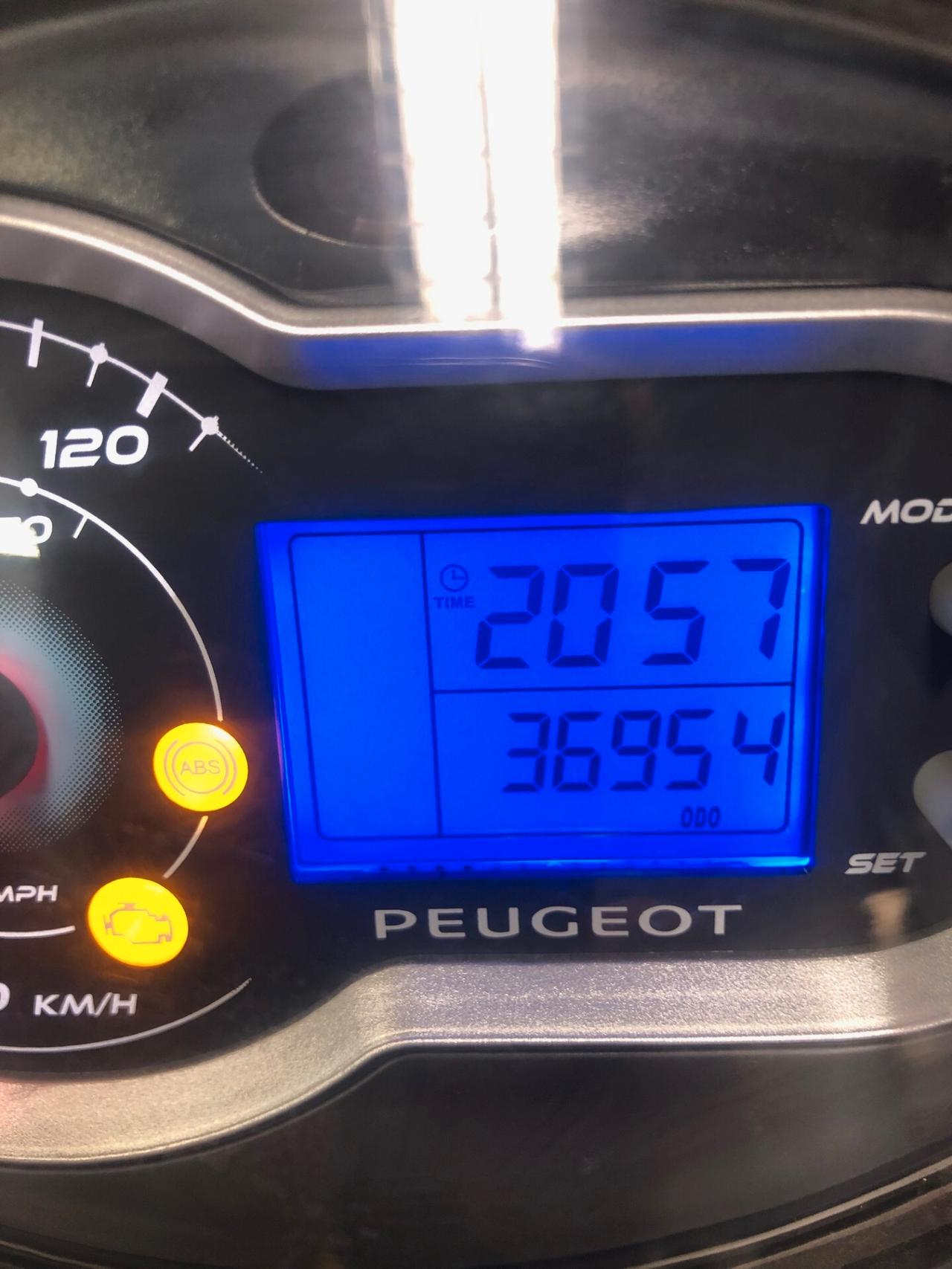 Peugeot Tweet 150 ABS