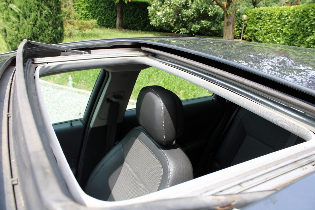 Opel Astra 1.4 100CV 5 porte Cosmo