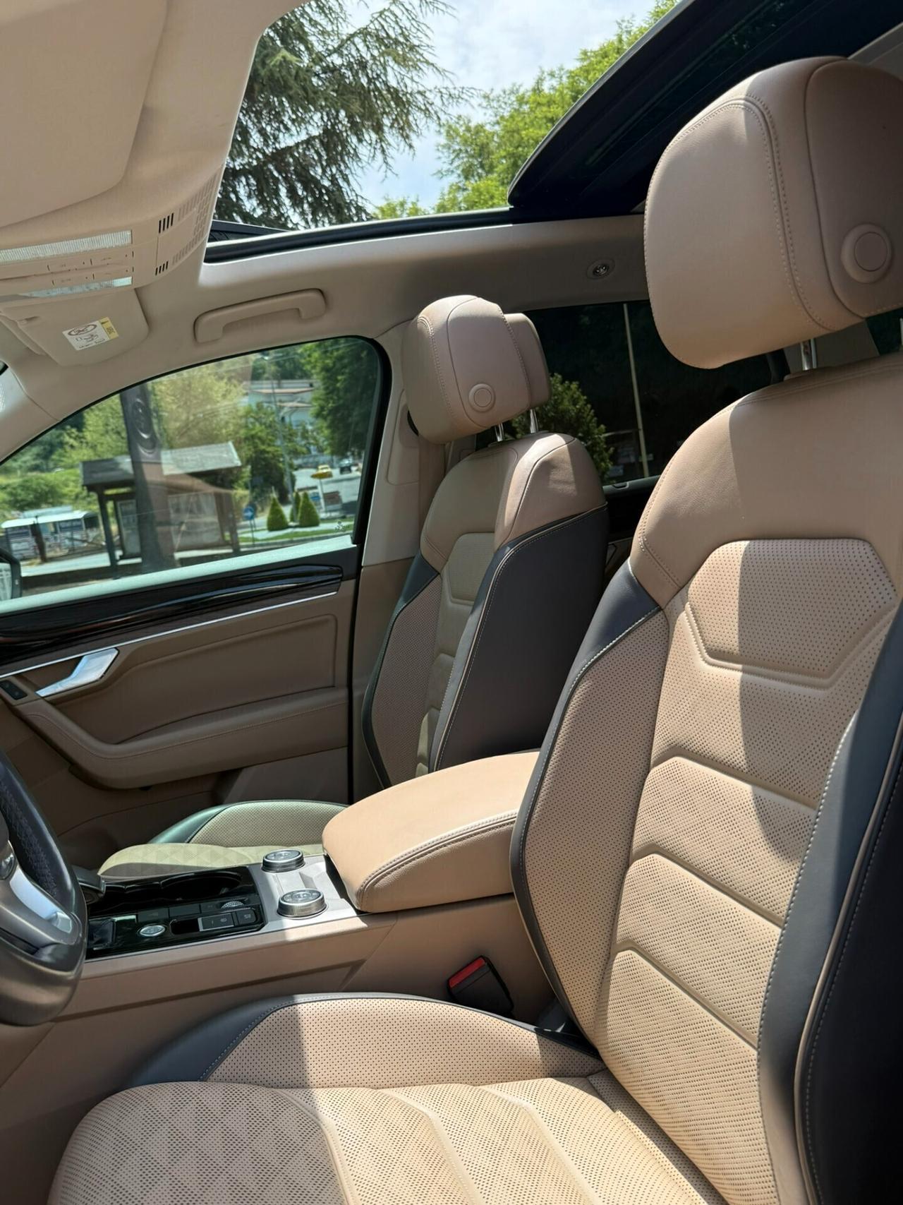 Volkswagen Touareg 3.0 V6 TDI SCR Advanced Tetto