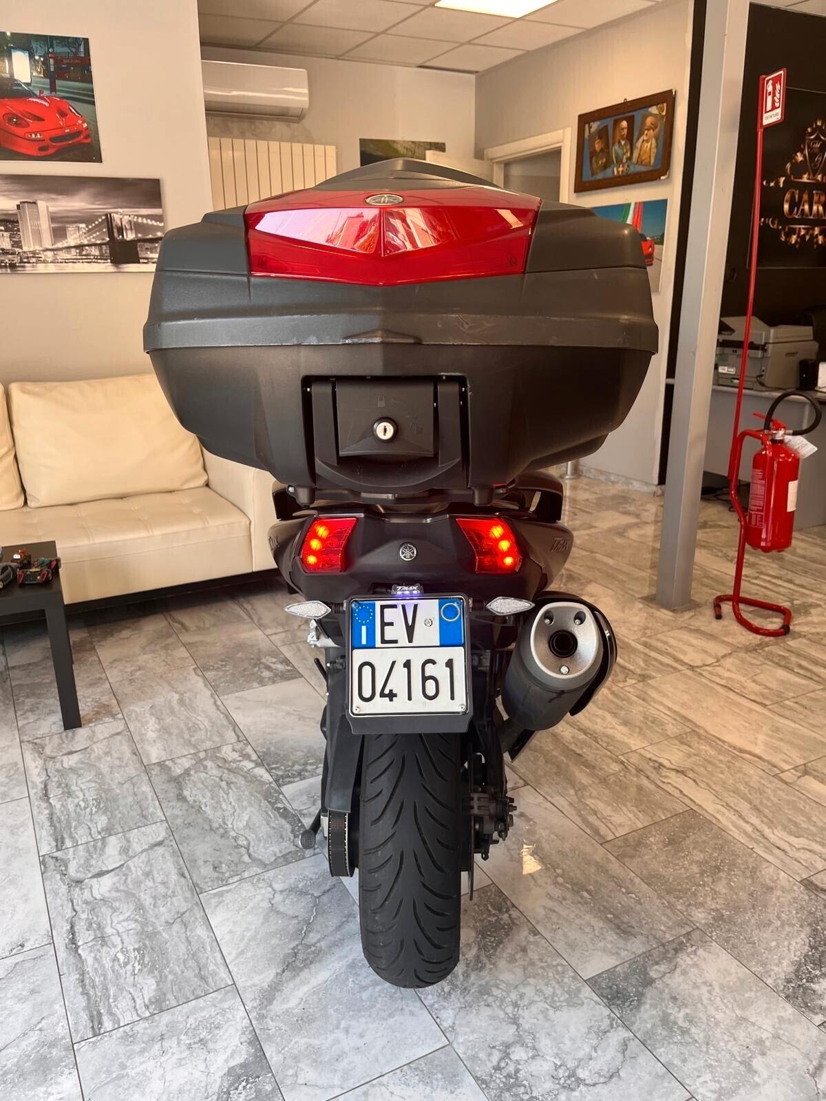 Yamaha T Max 530 TMAX DX abs- 2019