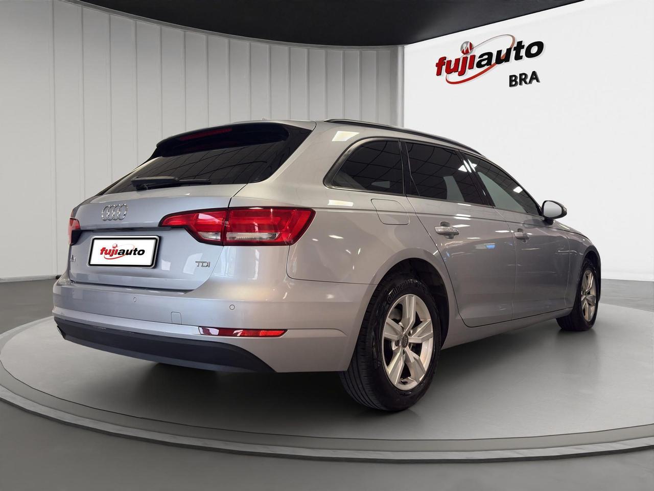 Audi A4 Avant 35 2.0 tdi Business 150cv s-tronic
