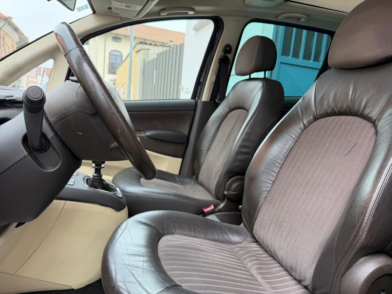 Lancia MUSA 1.4 16V Platino