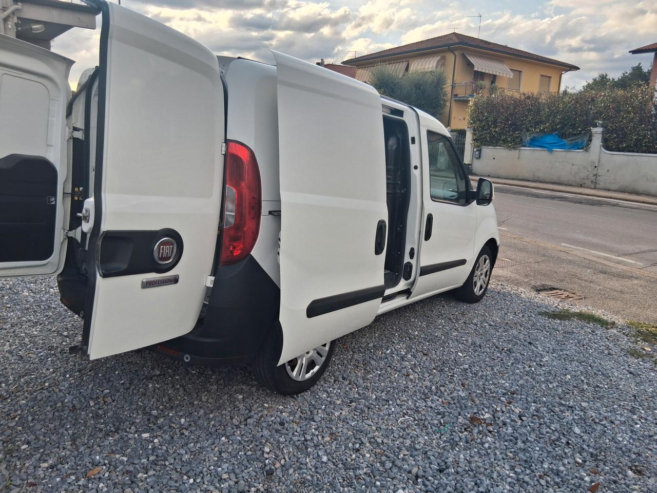 FIAT DOBLO 3 POSTI