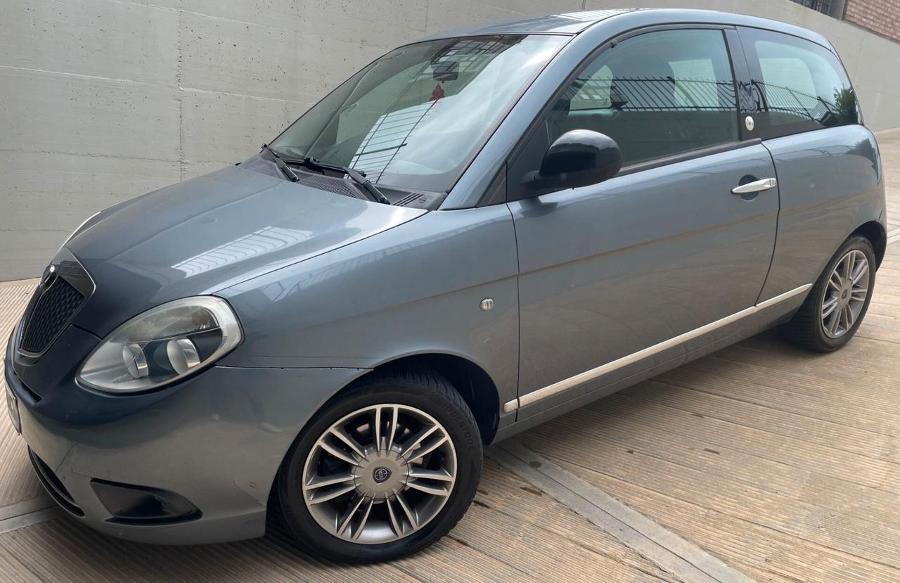 Lancia Ypsilon 1.4 Unyca Ecochic GPL
