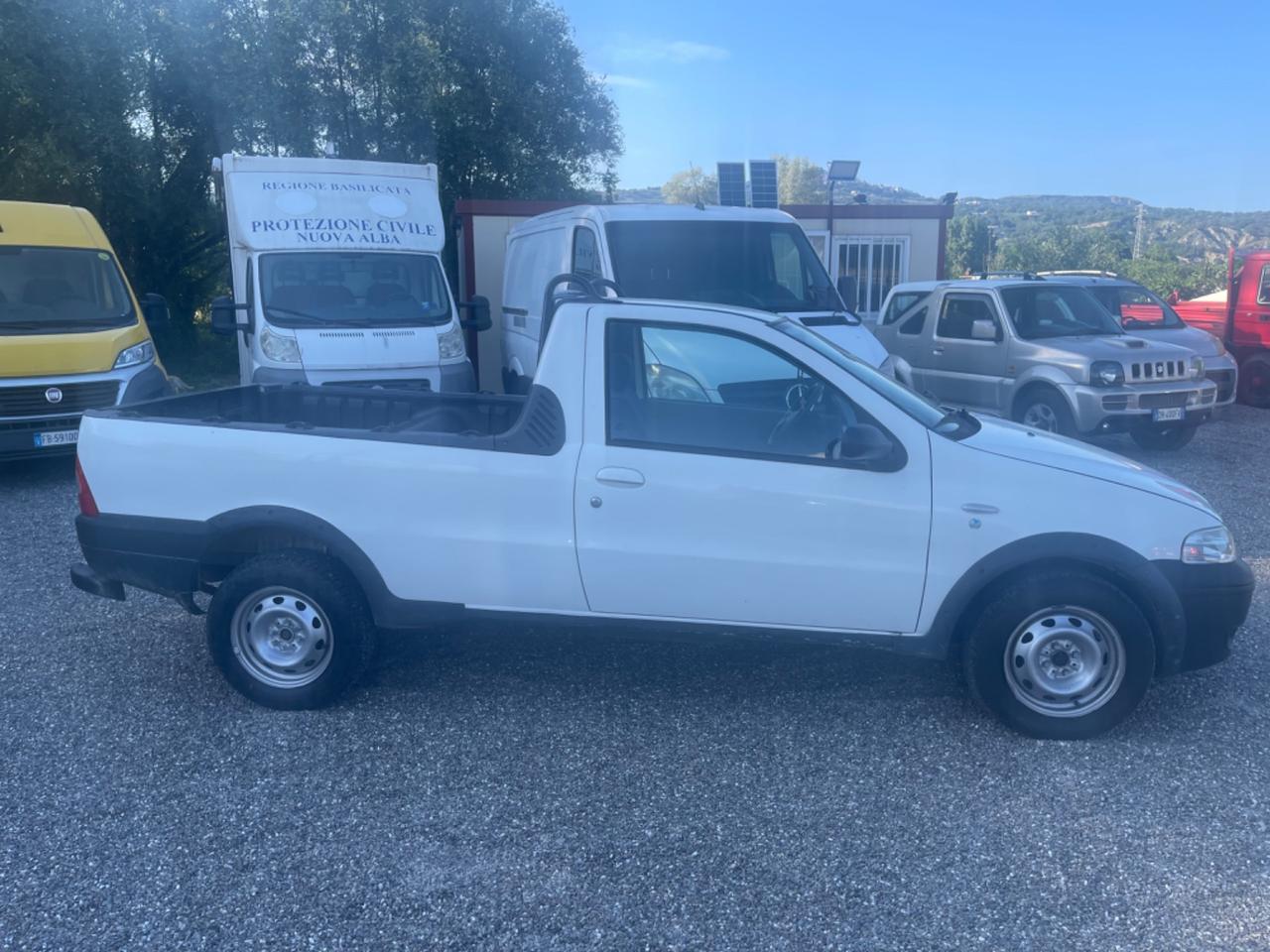 Fiat strada
