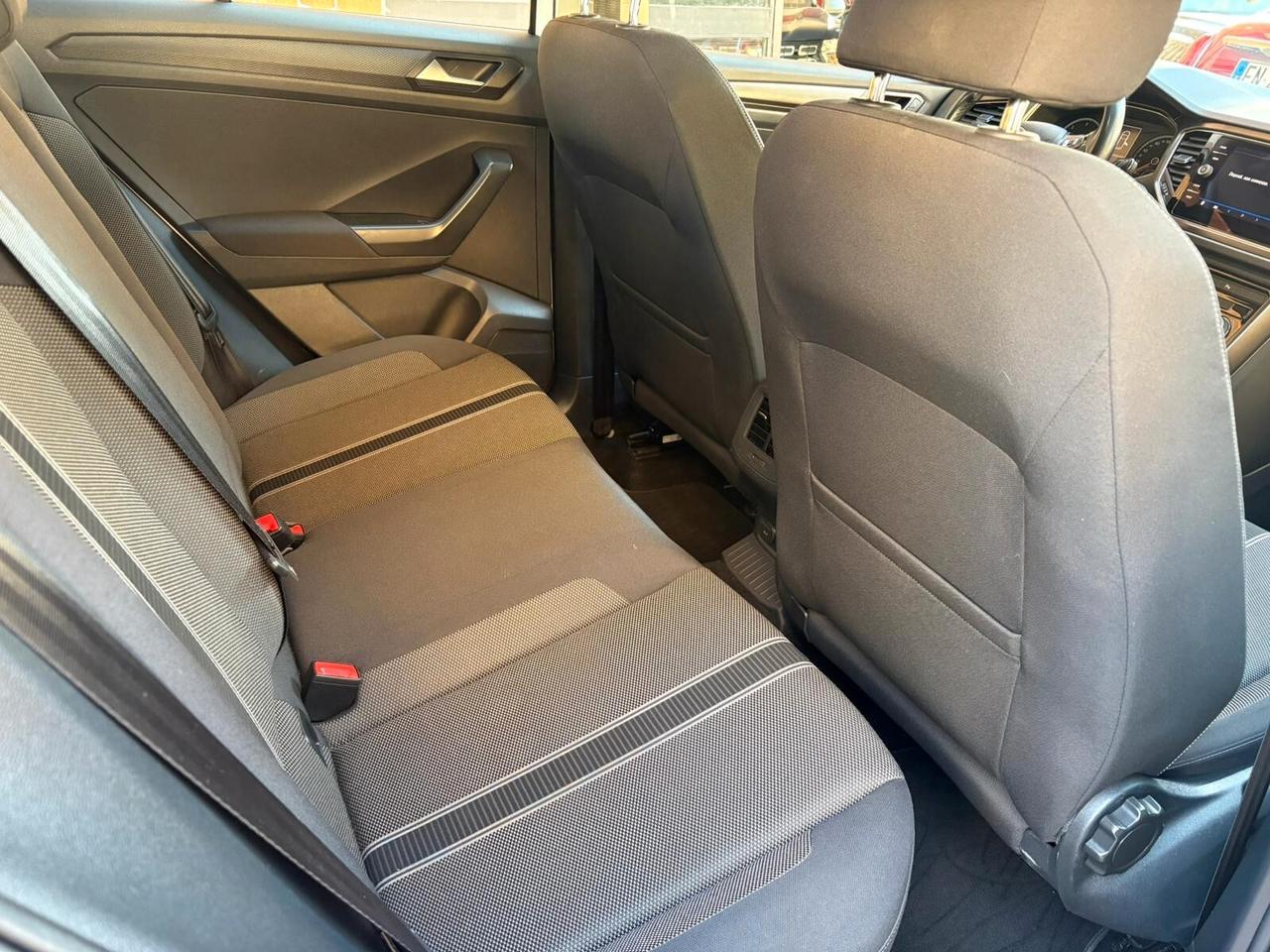 Volkswagen T-Roc 1.6 TDI SCR Style BlueMotion Technology