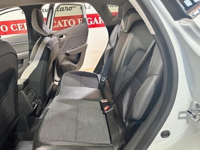 Renault Captur Mild Hybrid 140 CV Intens