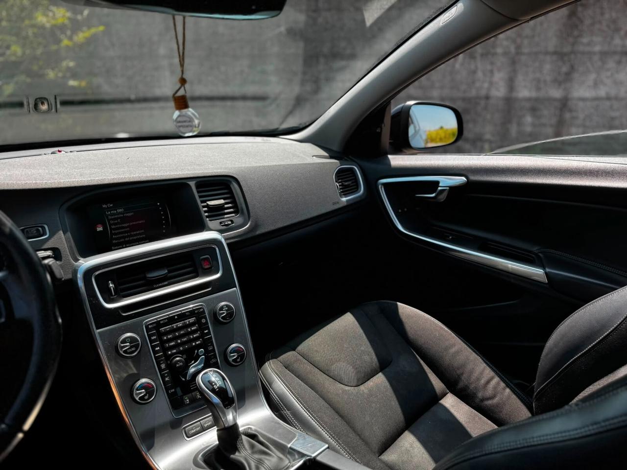 Volvo S60 D4 Geartronic Summum – Euro 6 – 180.000 km