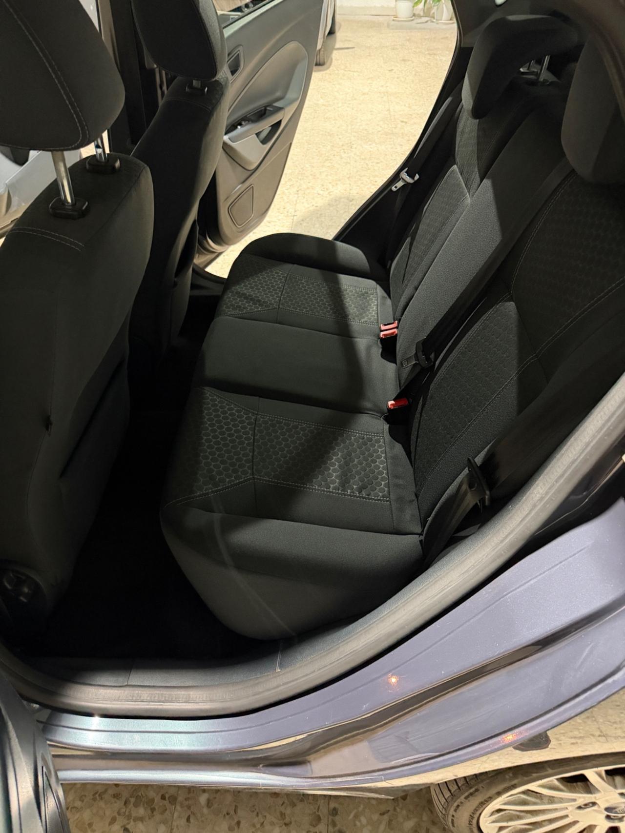 Ford Fiesta 1.6 TDCi 95 CV 5p. Titanium