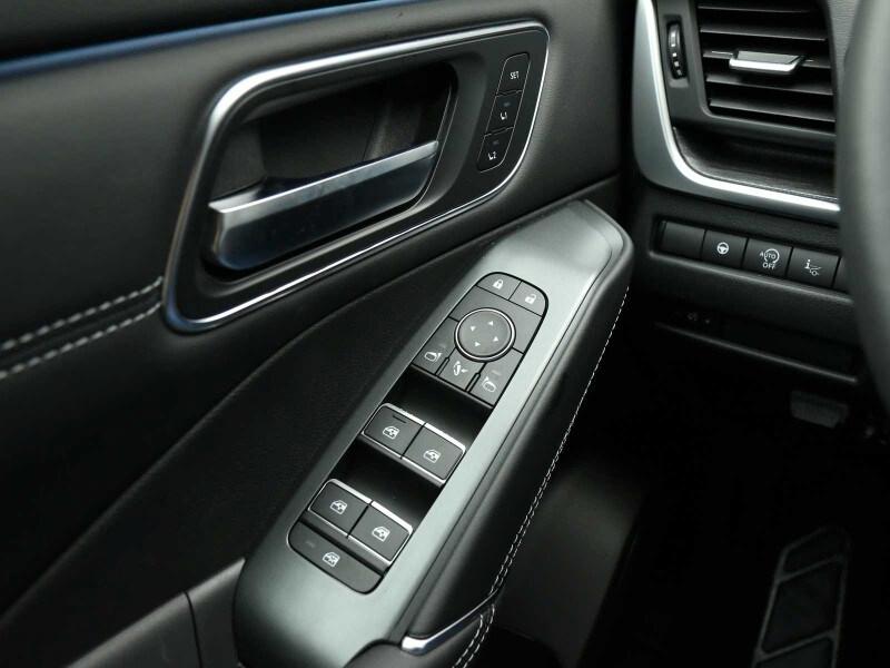 NISSAN Qashqai 3ª serie Qashqai MHEV 158 CV Xt...