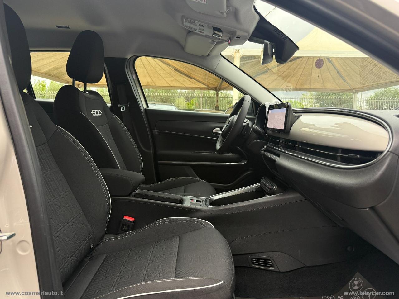 FIAT 600 Hybrid 145 CV DCT MHEV