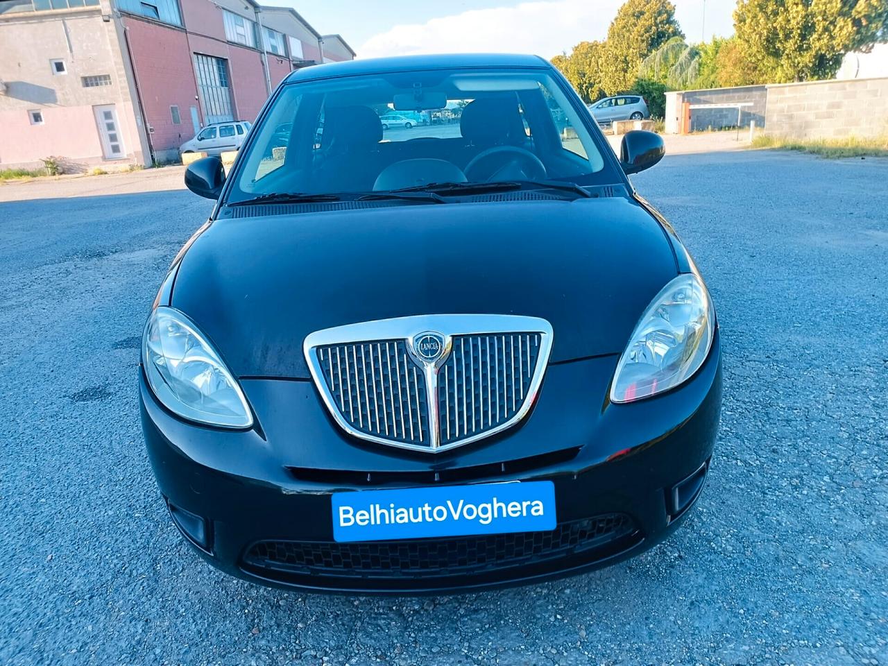 Lancia Ypsilon 2010---1.2 Benzina Neopatentati