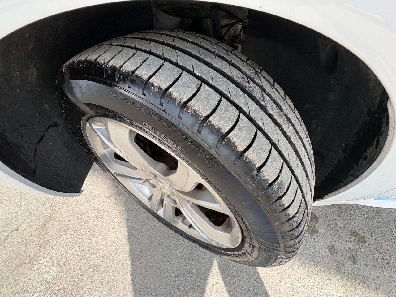 Peugeot 208 BlueHDi 120 5p Allure TETTO PANORAMICO