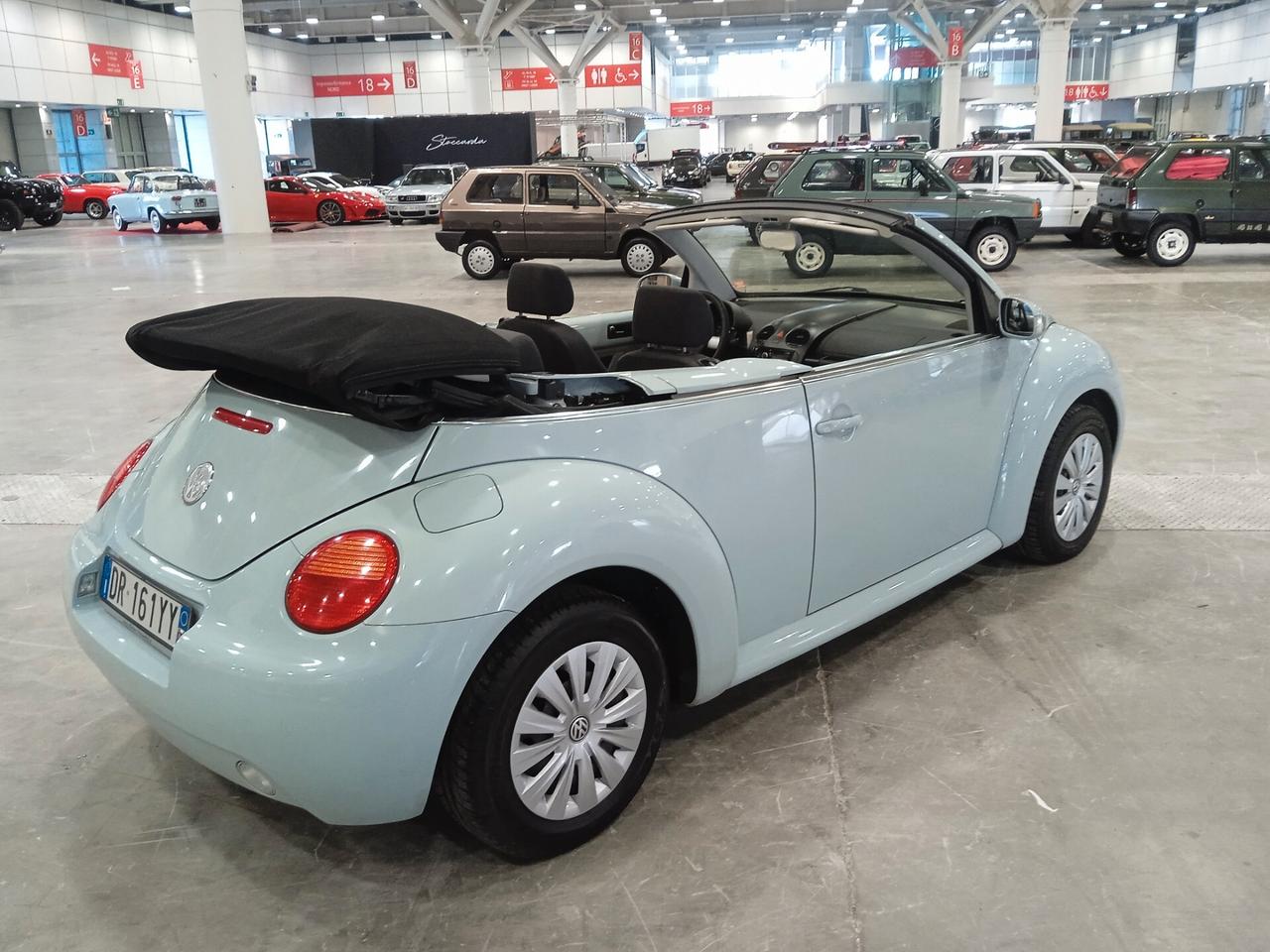 Volkswagen New Beetle 1.6 Cabrio ASI azzurro Tiffany no bollo