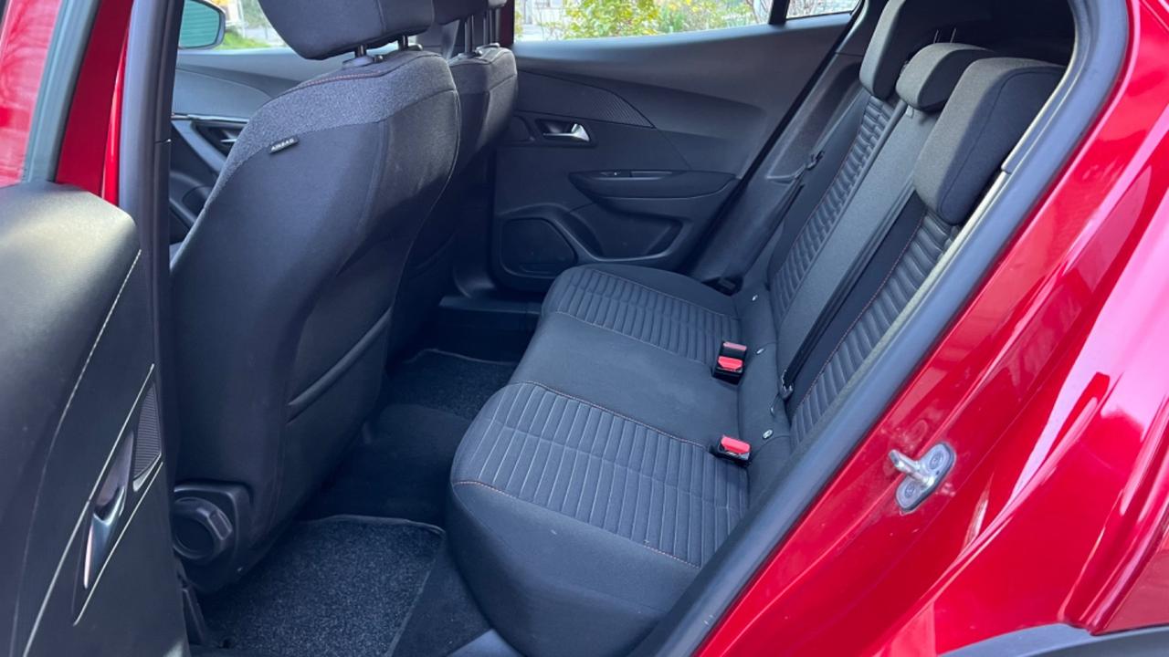 Peugeot 2008 PureTech 100 S&S Active