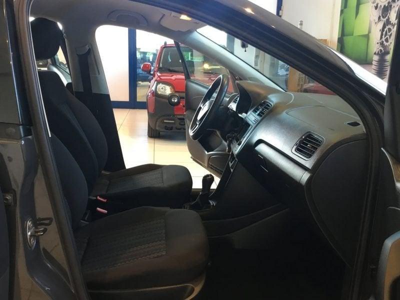 Volkswagen Polo 1.0 MPI TREND LINE 5P