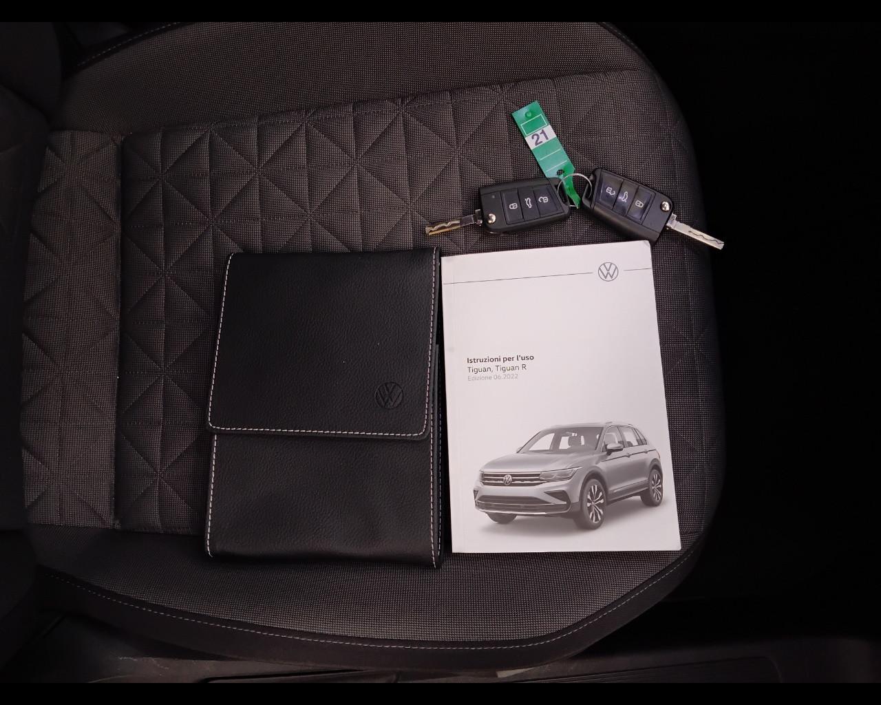 VOLKSWAGEN Tiguan II 2021 - Tiguan 1.5 tsi Life 150cv dsg