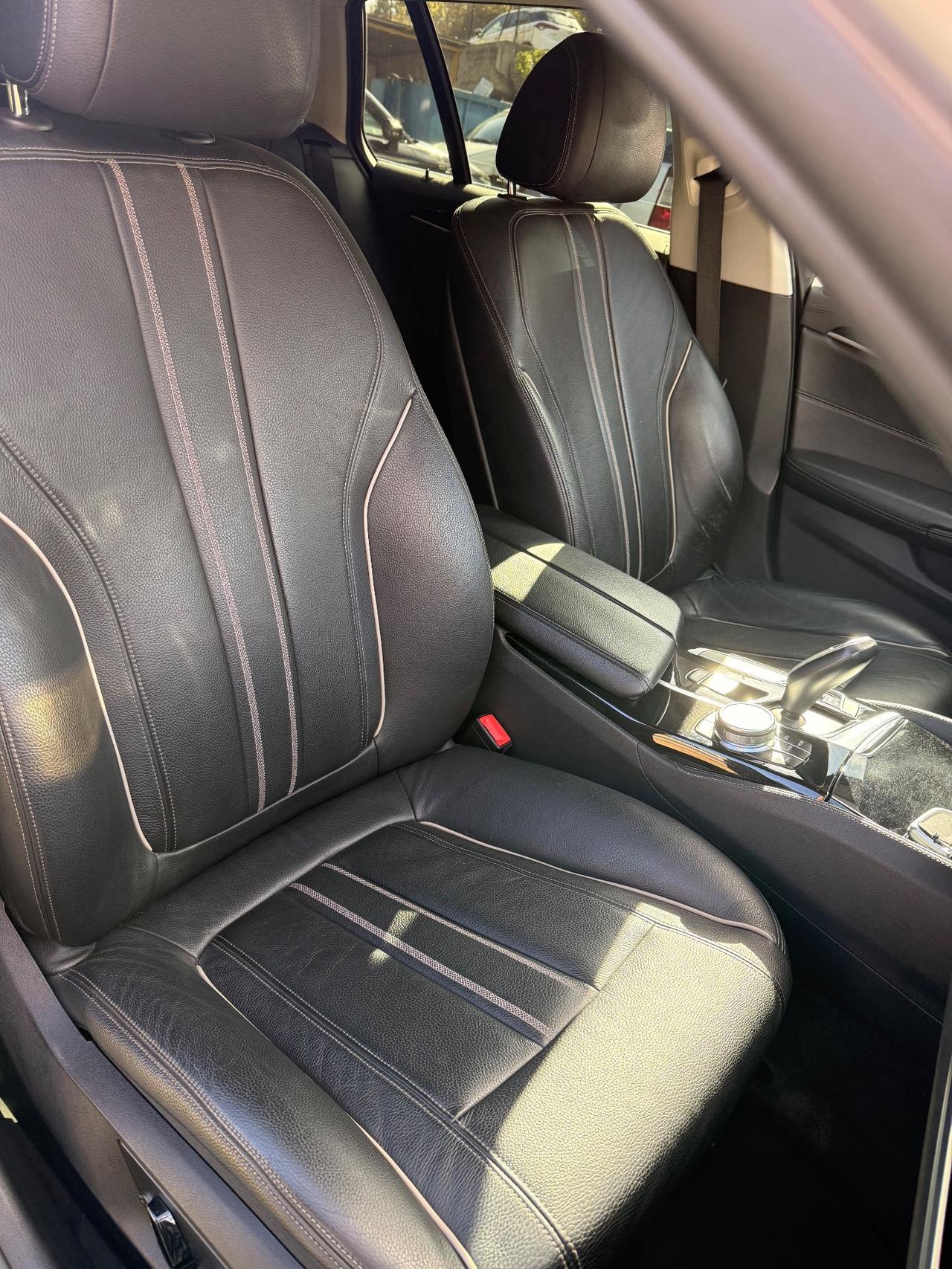 Bmw 520d aut. Touring Luxury Full led