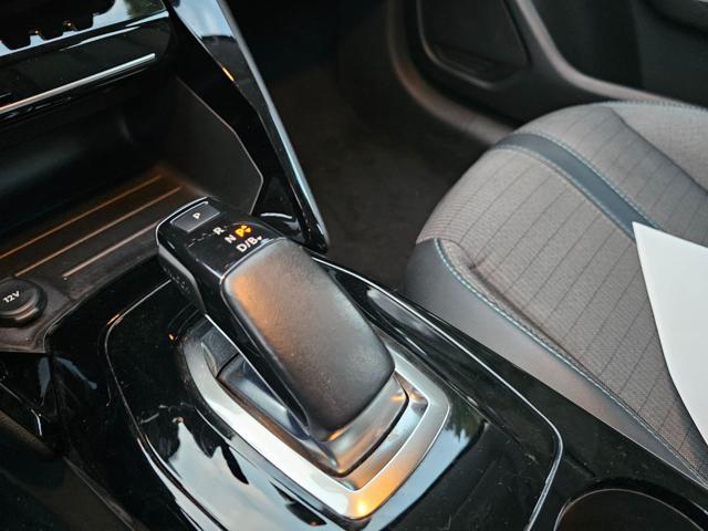 PEUGEOT 208 motore elettrico 136 CV 5 porte Allure