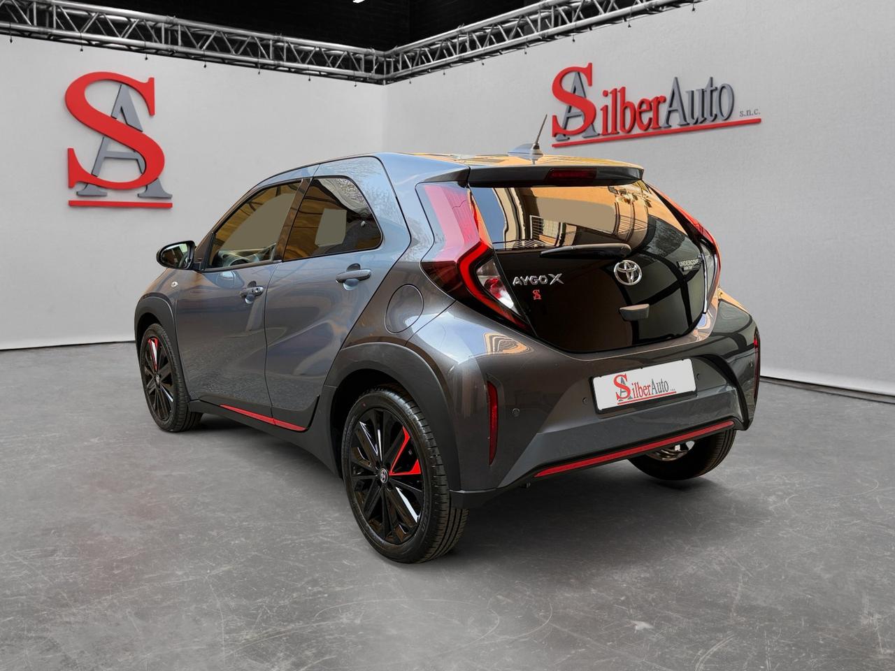 Toyota Aygo X 1.0 Undercover 72cv s-cvt Automatico