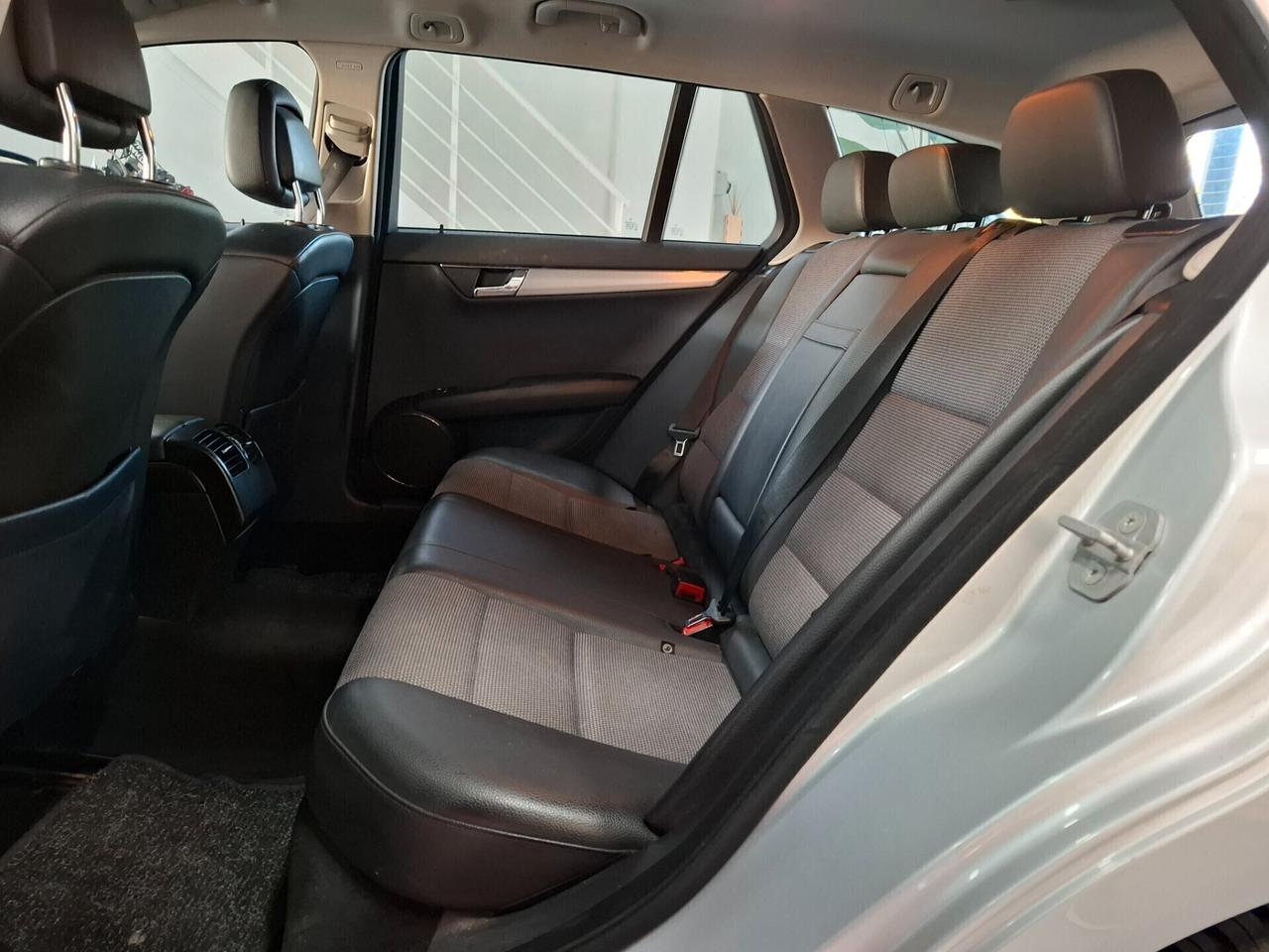 Mercedes-benz C 220 CDI Avantgarde