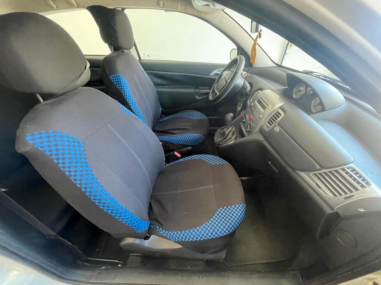 Lancia Ypsilon 1.4 Ecochic GPL