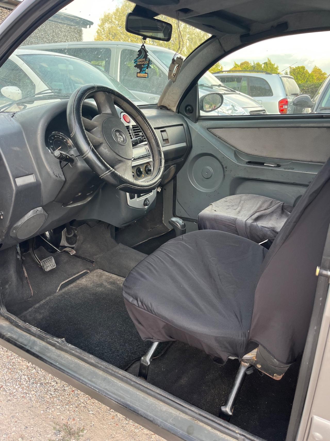 Aixam minicar microcar possibilità di trasporto