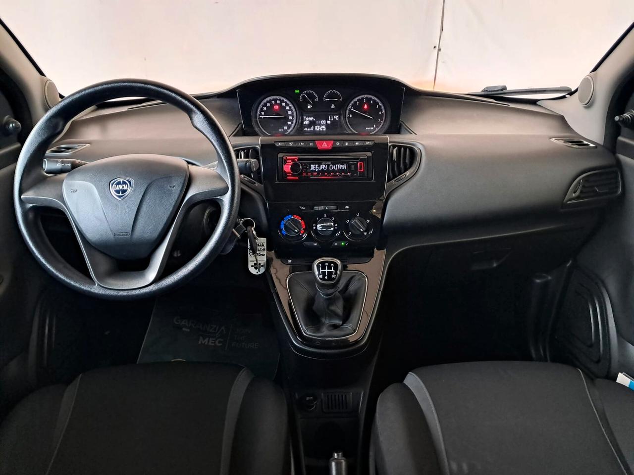 Lancia Ypsilon 1.2 69 CV 5 porte GPL Ecochic Silver