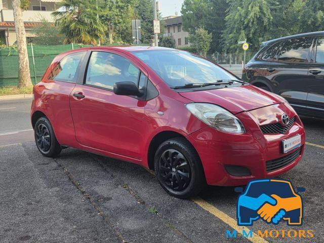 TOYOTA Yaris 1.0 3 porte Now Eco